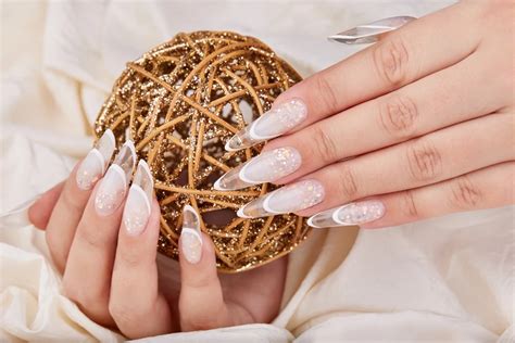 Nail Art and Nail Extension in Lucknow at KNK Awadh Salon