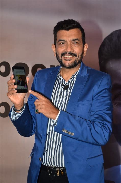Sanjeev Kapoor launches mobile app with EscapeX - Photos,Images,Gallery ...
