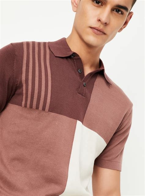 Buy Men Colourblocked Flat Knit Polo T-shirt Online at just Rs. 899.0 ...