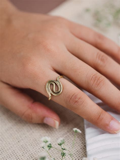 Coil Spiral Brass Adjustable Ring (Anti Tarnish) – Lili-Origin