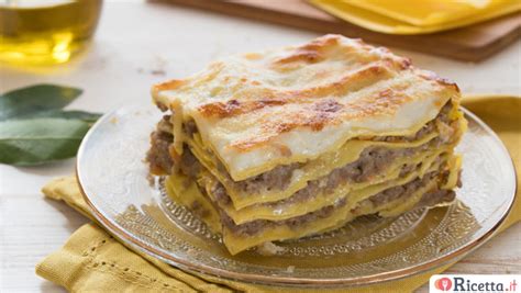 Lasagne al ragù bianco   Ricetta nel 2020 (con immagini  