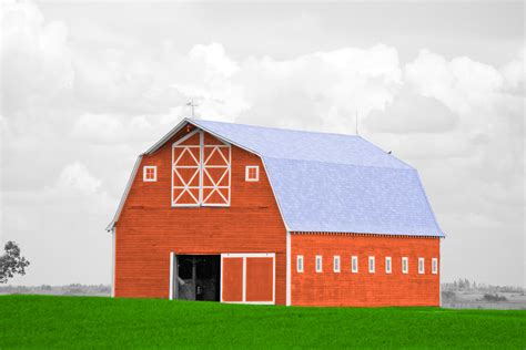 Why Are So Many Barns Red? - Interesting Facts