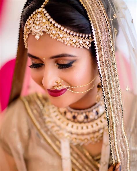 bridal makeup artist