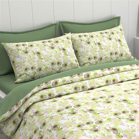 Buy MASPAR Gardenia Magnolia Floral Print Double Bed Quilt - 152 x 250 ...
