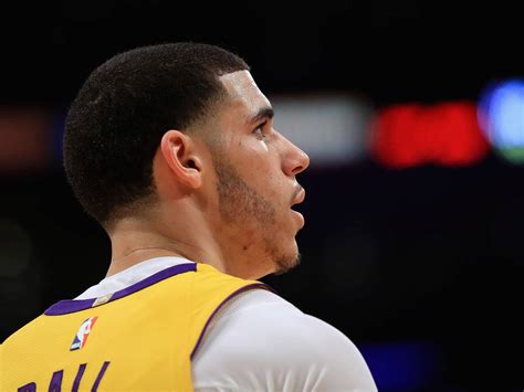 Download Lonzo Ball Buzz Cut Wallpaper | Wallpapers.com