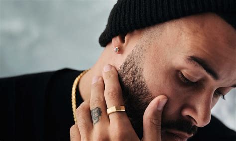 Guy Ear Piercings: Complete Guide | JAXXON - JAXXON