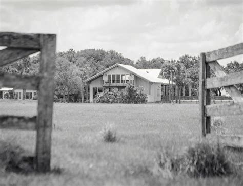 Corona Ranch | Strang