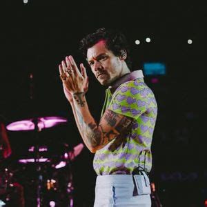 Anurag Kashyap enjoys a massive net worth of INR 990 crore