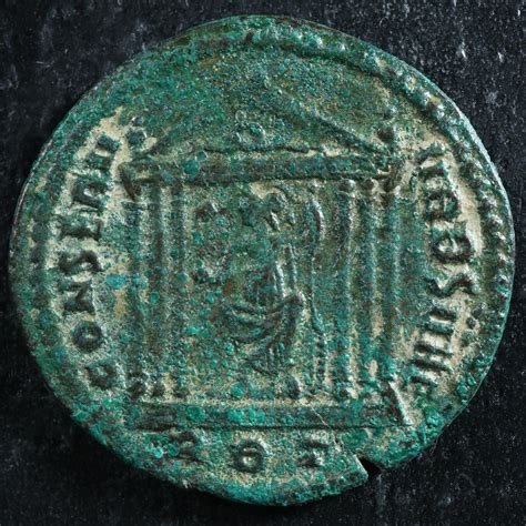 Maxentius AE Follis 308-310 Rome RIC 210 Temple Maxence – Jetons Canada