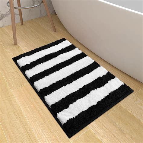 Amazon.com: Sivilife Black and White Striped Bath Mat, Plush Water ...
