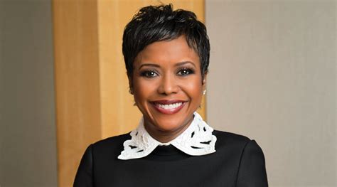 Book Review: Priceless Facts About Money by Mellody Hobson – Winchell House