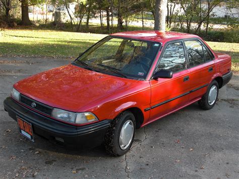 1991 Toyota Corolla DLX Sedan 4-Door 1.6L - Classic Toyota Corolla 1991 for sale