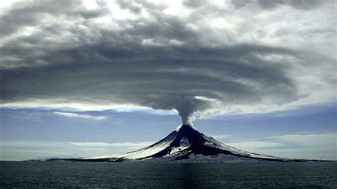 Are volcanoes causing global warming? — Earth@Home