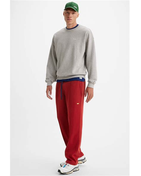 Gold Tab™ Off Court Track Men's Pants - Red | Levi's® US