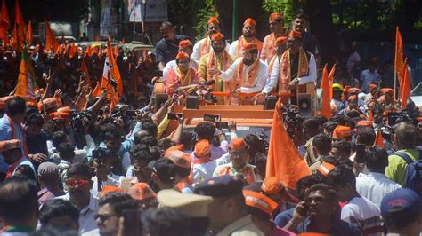 Savarkar rallies held in Maha; BJP MLA tweets to Rahul about Muslims ...
