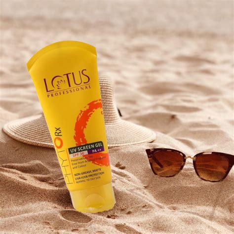 Sunscreen vs. Sunblock: What's the Difference? – Lotus Professional