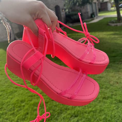 💖hot pink lace up sandals 💖platform 💖super cute... - Depop