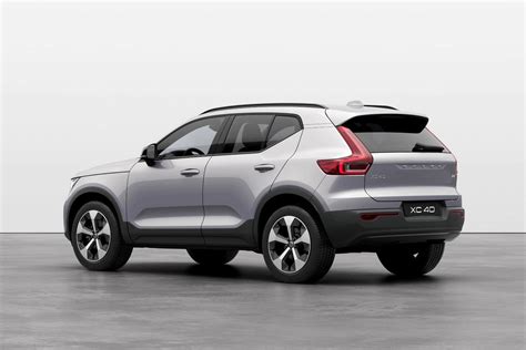 2023 Volvo XC40 price and specs | CarExpert