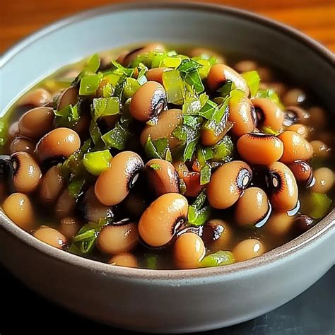 Quick and Easy Canned Black Eyed Peas for Lucky Meals - savorysprig