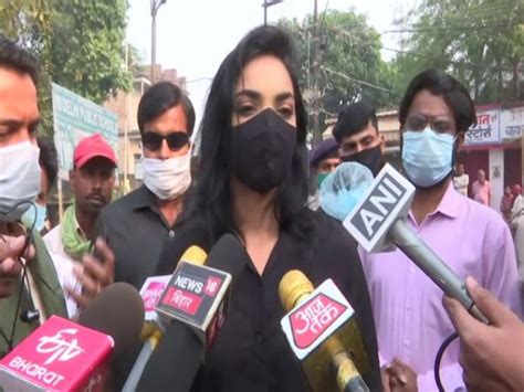 Time to move on from Nitish Kumar, Lalu: Plurals Party chief Pushpam Priya