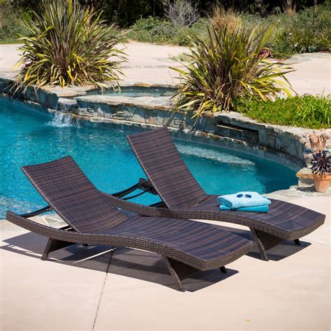 Pool Deck Chaise Lounge Chairs at Debbie Tilley blog