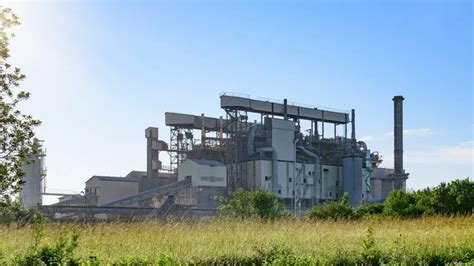 Air Liquide and Lhoist join forces to launch a first-of-its-kind ...