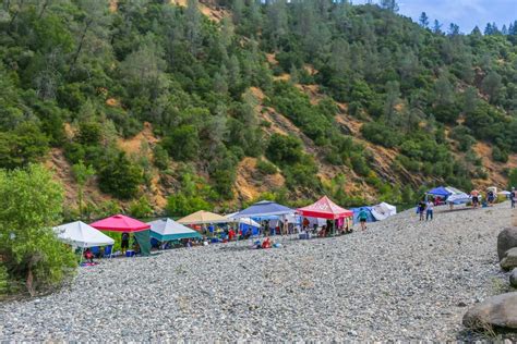 Guide to Visit Upper Lake Clementine Beach in Auburn, Northern California