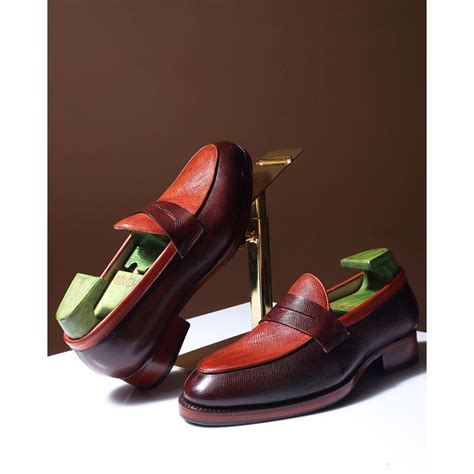 Tan + Brown Mirror Glossed Patina Hatch Grain Belgian Loafer – FELLMONGER