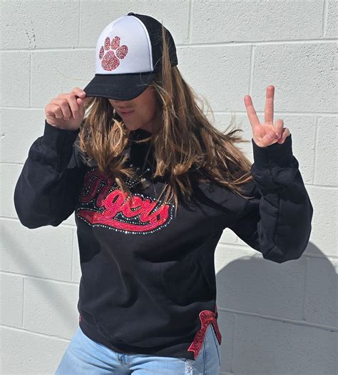 School Spirit Gear – Tea-Shirt Shoppe