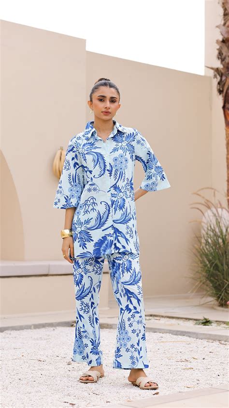 Sky Blue Hand-Drawn Floral Co-Ord Set – Cotton Comfortwear – Label Flavia