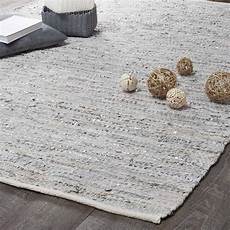 tappeti maison du monde tappeto beige e grigio in cuoio 140 x 200 cm basics tappeti maison du monde tappeto beige e grigio in cuoio 140 x 200 cm basics