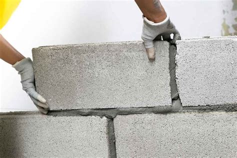 AAC Blocks - Autoclaved Aerated Concrete Blocks – V.R.Constructions
