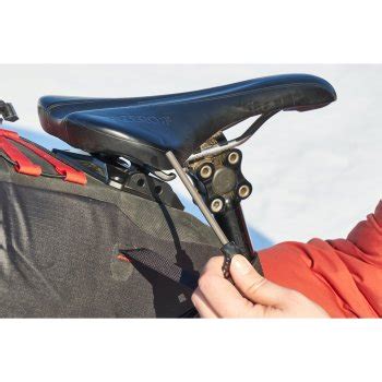 Revelate Designs Spinelock Saddle Bag 10L - Black | BIKE24