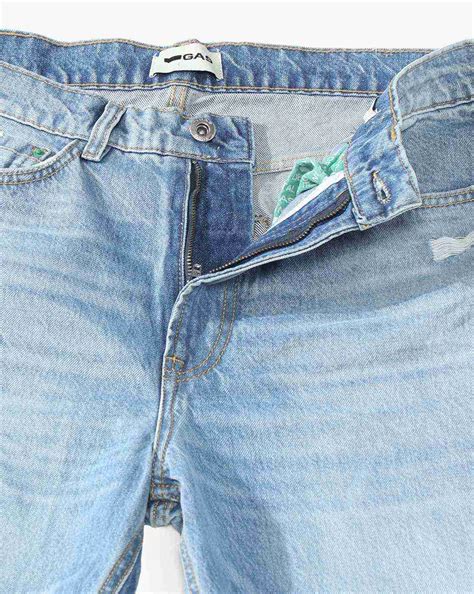 90s Dad Relaxed Fit Mid Rise Mid Distress Heavy Wash Light Blue Jeans