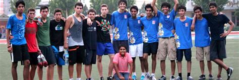The Quest - International students camp in the land of the dragon
