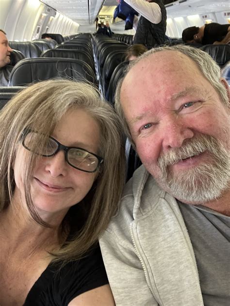 Flair Airlines Reviews