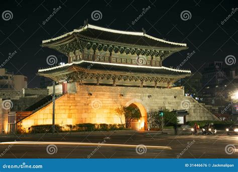 Dongdaemun Gate Landmark in Seoul South Korea Editorial Photo - Image ...