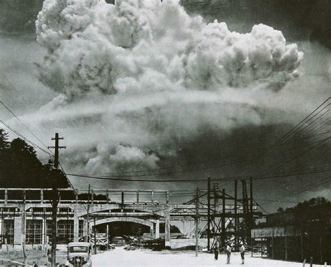 THE MAN WHO DENIED THE NAZIS THE ATOMIC BOMB | Scottish Daily Express ...