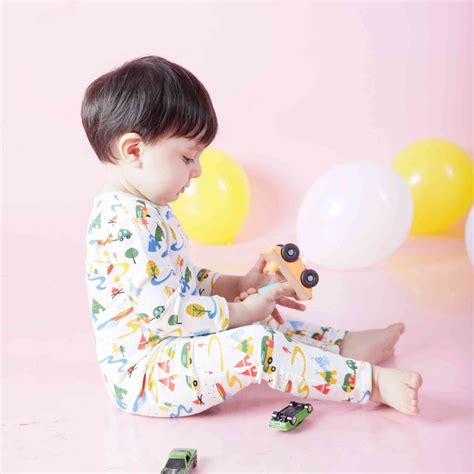 Shop Baby Rompers, Baby Bodysuits, Baby Girl Tops Online – Ola! Otter
