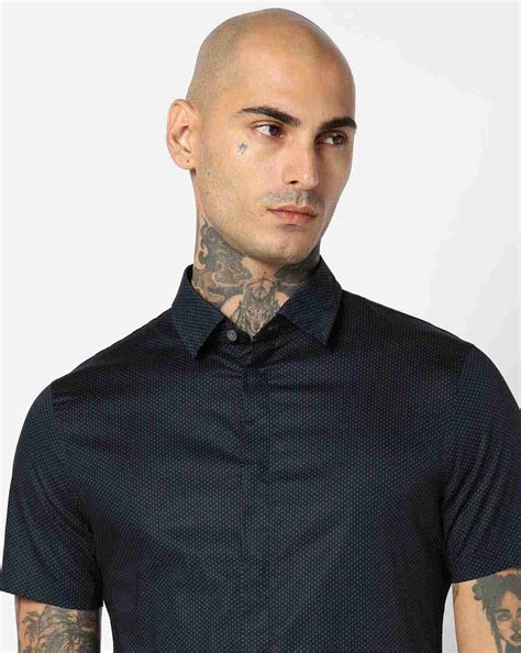 Men Blue Logo Execution Slim Fit Casual Shirts