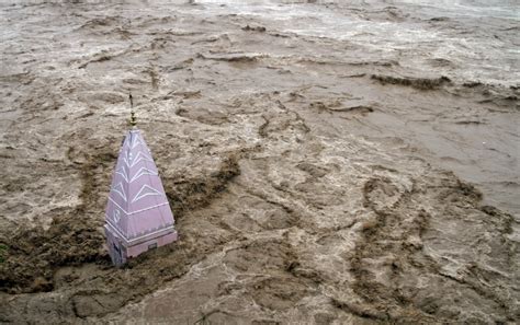 Jammu and Kashmir Floods: Death and Destruction in Pictures [PHOTOS ...