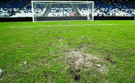 Rayados replicará técnicas europeas para cuidar cancha del Gigante de ...