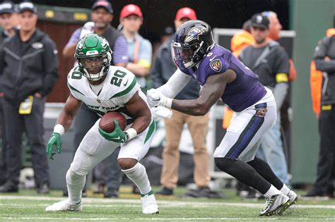 Jets’ Breece Hall coming off PUP list, per source: How he’ll work with Dalvin Cook - The Athletic