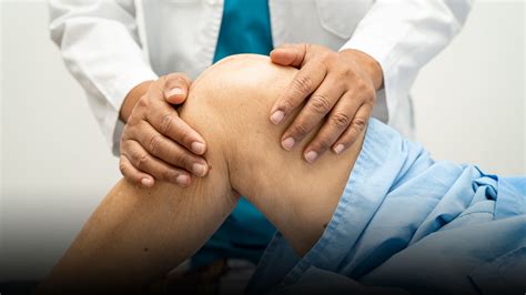 Knee Strain: The Causes, Symptoms, and Treatment | Austin Orthopedic ...