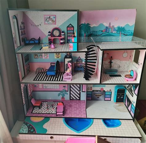 LOL Doll House, Hobbies & Toys, Toys & Games on Carousell