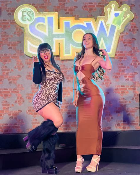Es Show | Guapas chicas en #EsShow @robertafranco.oficial @alessia.pizarro | Instagram