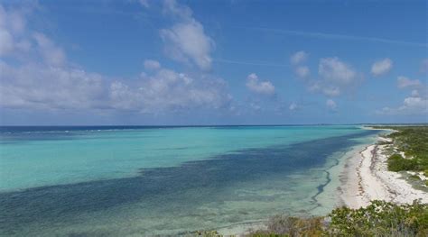 INAGUA OUTBACK LODGE (Great Inagua Island, Bahamas) - Lodge Reviews ...