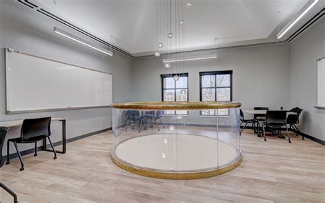 Science Building 的图像结果