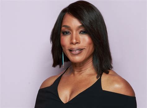 Angela Bassett - Biography, Height & Life Story | Super Stars Bio
