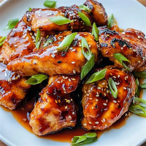 Sizzling Asian Honey Sriracha Chicken Marinade Recipe – Simply Yummy Eats